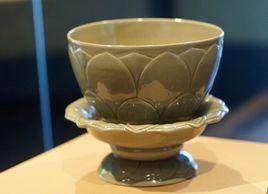 秘色瓷蓮花碗 秘色瓷蓮花碗