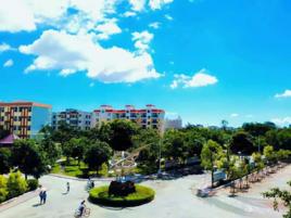 東興市東興中學 東興市東興中學