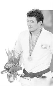 賈·穆米諾夫 賈·穆米諾夫