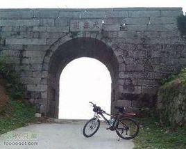 通城天岳關 通城天岳關