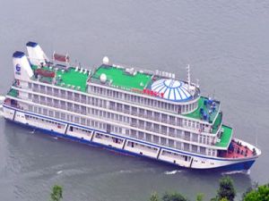 長海維多利亞遊輪