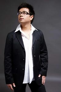 傷的太深[嚴熱演唱歌曲]