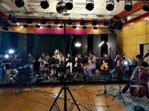 企業歌曲 企業歌曲