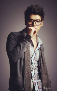 19[台灣歌手蔡旻佑專輯名稱]