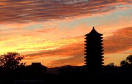 博雅塔[北京大學著名景點]