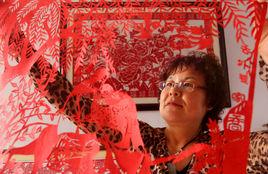 喬麗[內蒙商都縣的剪紙藝術家]