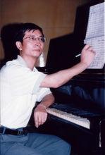 陳大明教授正在創作中