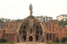 《中華魂》主體雕塑，高30米