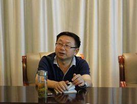 程賢華[安慶市宜秀區人大常委原黨組書記、原主任]