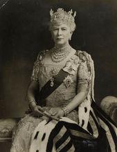 步入暮年的瑪麗王太后。