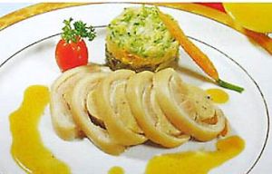 水煮乳豬卷 水煮乳豬卷