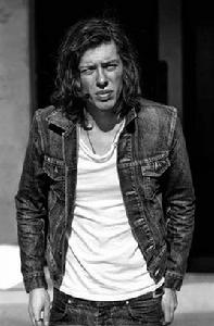 本尼迪克特·薩繆爾 本尼迪克特·薩繆爾