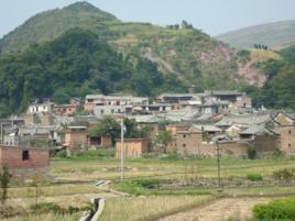 下坡處村[雲南省紅河州建水縣西莊鎮下轄村]