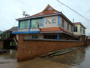 曼亂騰村 曼亂騰村