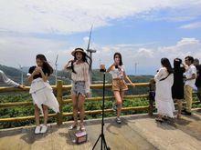 網紅匯聚寺院坪