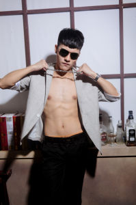 給自己留一份尊嚴 給自己留一份尊嚴