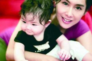 黃鶯[朱茵與黃貫中之女]