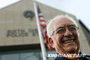 曼紐爾·柯里 曼紐爾·柯里