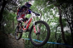 山地車速降 山地車速降