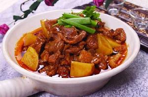 土豆炸牛腩 土豆炸牛腩