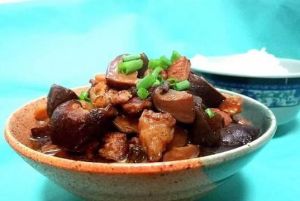 素香菇滷肉 素香菇滷肉