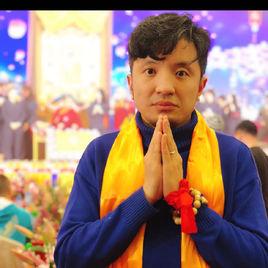 康弘[中國青年電影導演、製片人]