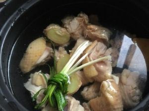 清湯雞塊 清湯雞塊