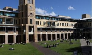 新南威爾斯大學