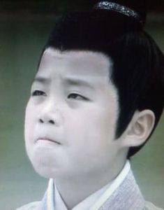 李嘉偉[美發大師]