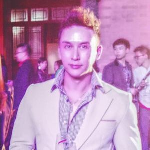 塔依爾江·努力[1]