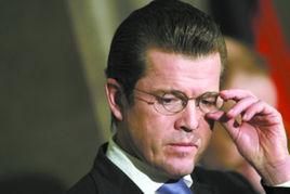 卡爾-特奧多爾·楚·古滕貝格 卡爾-特奧多爾·楚·古滕貝格