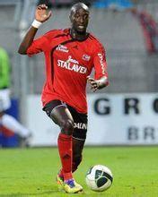 穆斯塔法·穆扎奇 穆斯塔法·穆扎奇