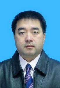 姜濤[中央戲劇學院導演系主任]