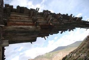 木里伸臂橋 木里伸臂橋