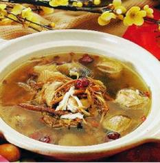 蟲草黃芪燉山甲 蟲草黃芪燉山甲