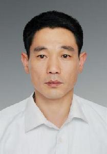 黃小兵[常山縣紫港街道黨工委副書記]