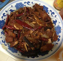 紅燒排骨雞腿 紅燒排骨雞腿