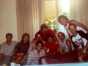 TommyHo當時的同學有非常之多成為世界級樂手