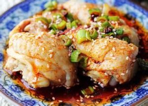 香辣蒜茸雞腿 香辣蒜茸雞腿