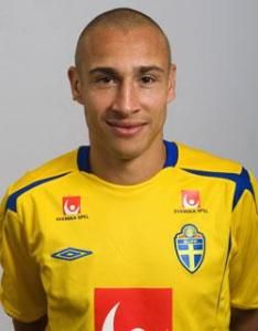 拉爾森[挪威足球運動員]