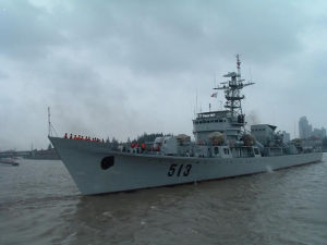 江湖級護衛艦