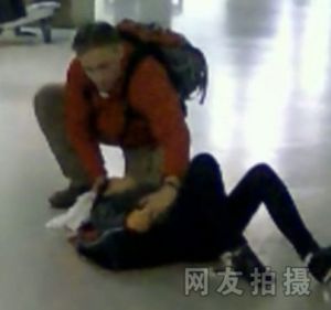 機場刺母 機場刺母