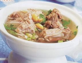 香菜黃豆排骨湯 香菜黃豆排骨湯