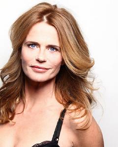 塞麗娜&middot;斯科特&middot;托馬斯