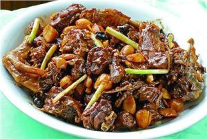 菜乾炆鴨 菜乾炆鴨