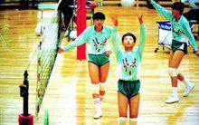 馮坤小時候（中）