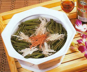 蓴菜雞絲湯 蓴菜雞絲湯