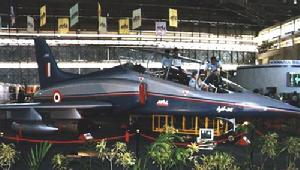 印度HJT高級教練機 印度HJT高級教練機