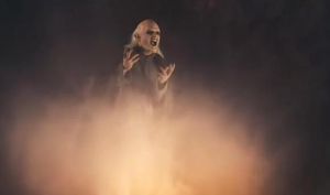 《到處都是鬼》 《到處都是鬼》