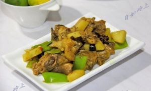 土豆青椒童子雞 土豆青椒童子雞